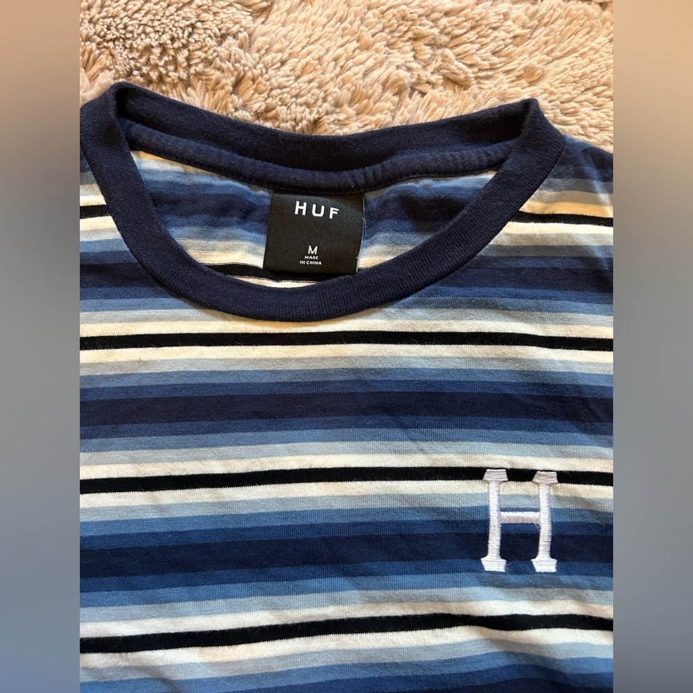 HUF tshirt